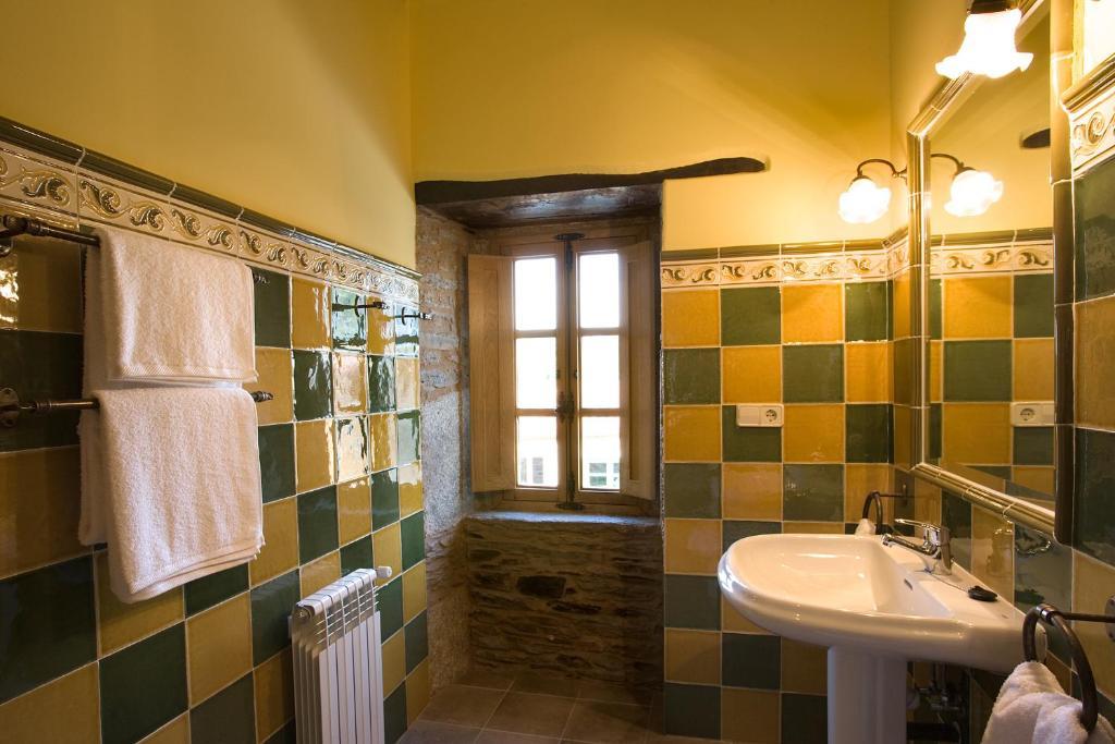 Pazo Santa Maria Hotel Arzua Phòng bức ảnh